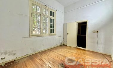 CHALET 6 AMBIENTES APTO PROFESIONAL BANFIELD RESIDENCIAL, CON COCHERA, JARDIN, TERRAZA