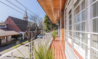 CASA EN PH 3 DORMITORIOS JARDÍN BARRIO PARQUE BERNAL EN VENTA