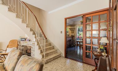 CASA EN PH 3 DORMITORIOS JARDÍN BARRIO PARQUE BERNAL EN VENTA
