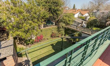 CASA EN PH 3 DORMITORIOS JARDÍN BARRIO PARQUE BERNAL EN VENTA