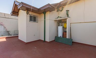 CASA EN PH 3 DORMITORIOS JARDÍN BARRIO PARQUE BERNAL EN VENTA