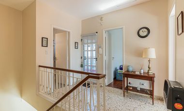 CASA EN PH 3 DORMITORIOS JARDÍN BARRIO PARQUE BERNAL EN VENTA