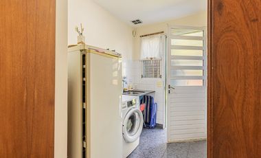 CASA EN PH 3 DORMITORIOS JARDÍN BARRIO PARQUE BERNAL EN VENTA