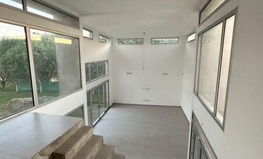 Casa en venta - 4 Dormitorios 3 Baños - Cochera - 830Mts2 - Ramallo