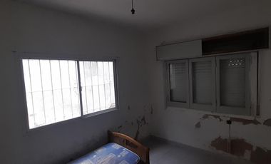 Venta Casa Local Ezpeleta