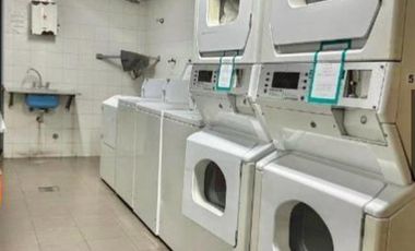 Departamento de 3 amb, en Jardines de San Isidro, cochera cubierta.