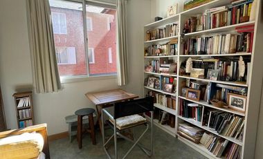 Departamento de 3 amb, en Jardines de San Isidro, cochera cubierta.