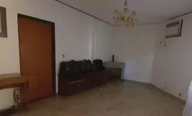 Casa en alquiler - 4 Dormitorios 2 Baños -300Mts2 - Caballito