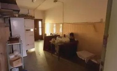 Casa en alquiler - 4 Dormitorios 2 Baños -300Mts2 - Caballito