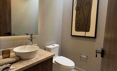 Hermosa Casa en Venta Campanario Norte