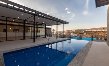 Hermosa Casa en Venta Campanario Norte