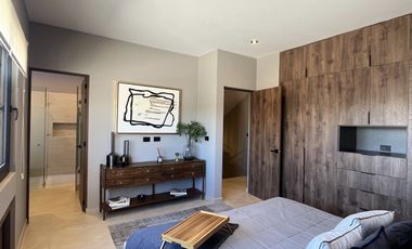 Hermosa Casa en Venta Campanario Norte