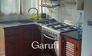 Casa en Alquiler Temporario en Pinamar Amplio parque arbolado con 5 ambientes