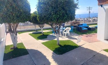 Condominio Amueblado con 3 Recámaras en Montemar – ¡Ubicación Privilegiada en Ro