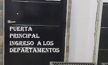 Ubicado en Bernardino Rivadavia N° 1141, calle Pedro José Agrelo y calle José Valentín Gómez.