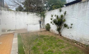 Venta Casa de 3 ambientes en Villa Lugano