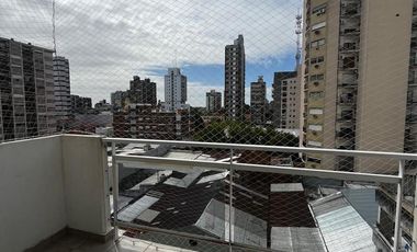 Departamento 2 ambientes en venta en Quilmes