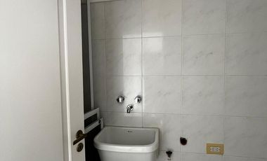 Departamento 2 ambientes en venta en Quilmes