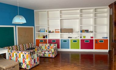 Extraordinaria casa con gran ubicación.