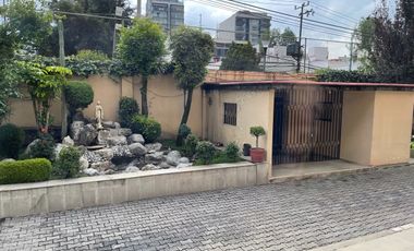 Extraordinaria casa con gran ubicación.