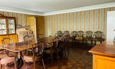 Extraordinaria casa con gran ubicación.