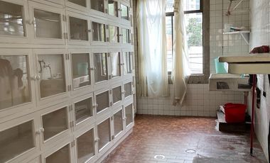 Extraordinaria casa con gran ubicación.