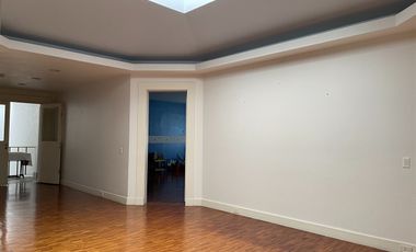 Extraordinaria casa con gran ubicación.