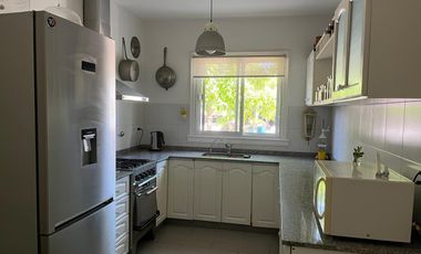 Casa en alquiler verano en Santa Bárbara, 4 dorm, cerca de la entrada, enero y sumar días de navidad