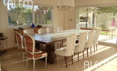 Casa en alquiler temporario en El Ombu