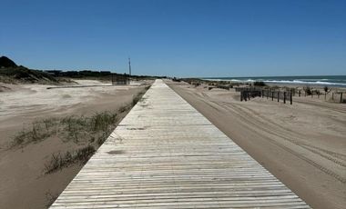 Casa en  Venta Costa Esmeralda - Deportiva I