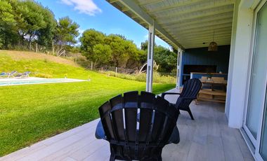 Casa en  Venta Costa Esmeralda - Deportiva I