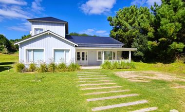 Casa en  Venta Costa Esmeralda - Deportiva I