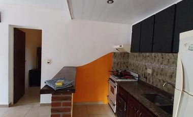 Casa en venta - 4 Dormitorios 2 Baños - Cocheras - 500Mts2 - Mar de Ajó