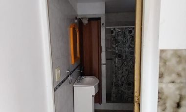 Casa en venta - 4 Dormitorios 2 Baños - Cocheras - 500Mts2 - Mar de Ajó