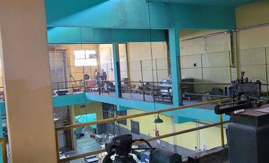 GALPÒN AMPLIO EN ALQUILER