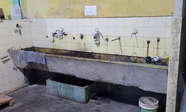 GALPÒN AMPLIO EN ALQUILER