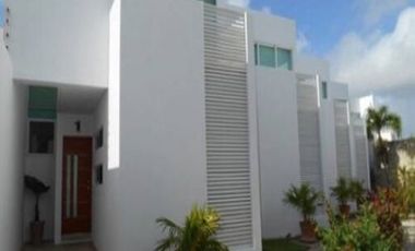VILLA EN RENTA EN MERIDA F-1210, 2 REC. SAN RAMON NTE $15,000