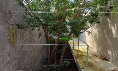 CASA EN RENTA EN MERIDA F-1110, 2 REC. EN ITZIMNA $36,000.00