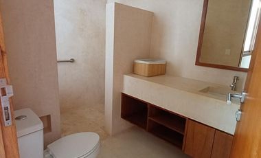 CASA EN RENTA EN MERIDA F-1110, 2 REC. EN ITZIMNA $36,000.00