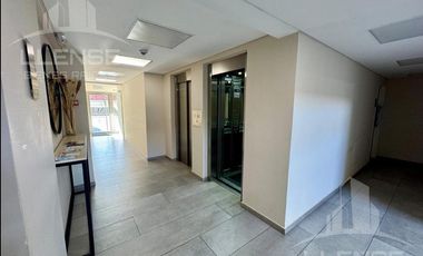 Departamento 2 ambientes con cochera en venta - KLOVER PLAZA - Bernal