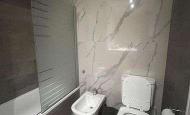 Departamento 2 ambientes con cochera en venta - KLOVER PLAZA - Bernal