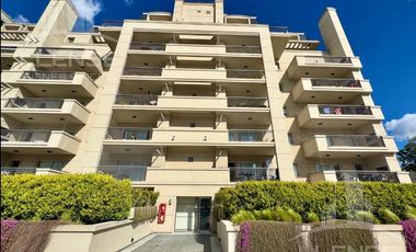 Departamento 2 ambientes con cochera en venta - KLOVER PLAZA - Bernal