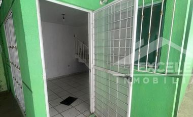 🏡 CASA EN VENTA – CAMPESTRE TARÍMBARO (ESQUINA SOBRE AVENIDA)