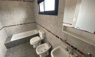 Departamento 4 ambientes en venta en Florencio Varela