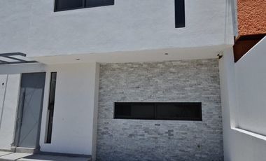 Casa en PREVENTA en Fracc Ana María Gallaga