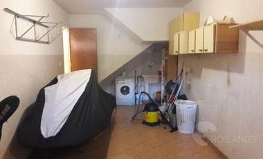 VENTA CASA 6 AMBIENTES EN PEDERNERA 1700 - VILLA ADELINA