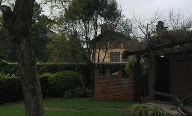 Casa en venta - 4 Dormitorios 3 Baños - Ranelagh