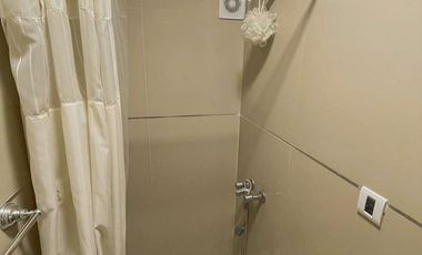 Oficina de dos pisos en Punta Iglesia