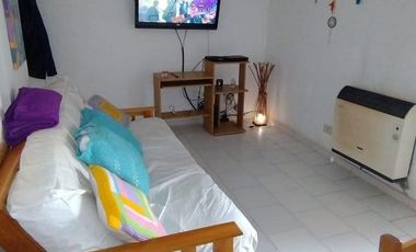 Casa en venta - 3 Dormitorios 1 Baño - 198mts2 - Saladillo