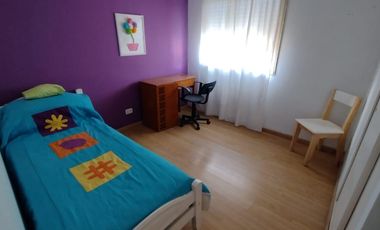 Casa en venta - 3 Dormitorios 1 Baño - 198mts2 - Saladillo